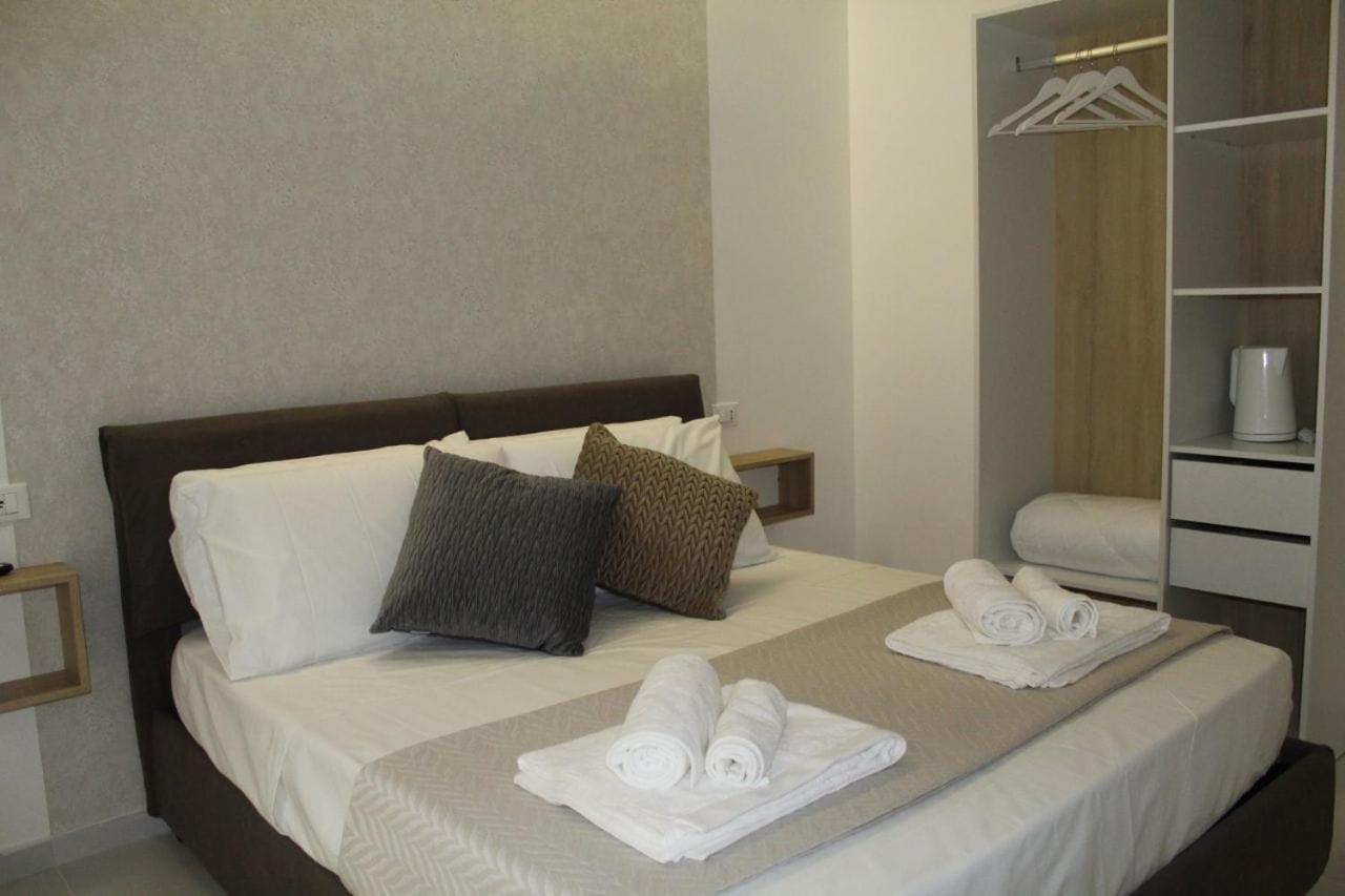 Diamante Luxury Rooms Палермо Екстериор снимка