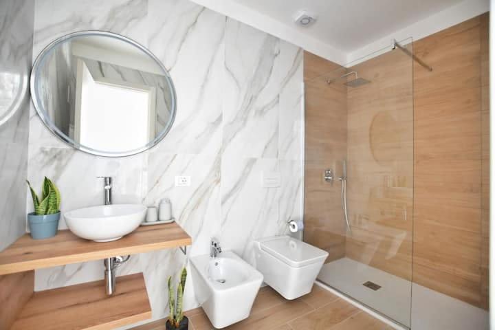 Diamante Luxury Rooms Палермо Екстериор снимка